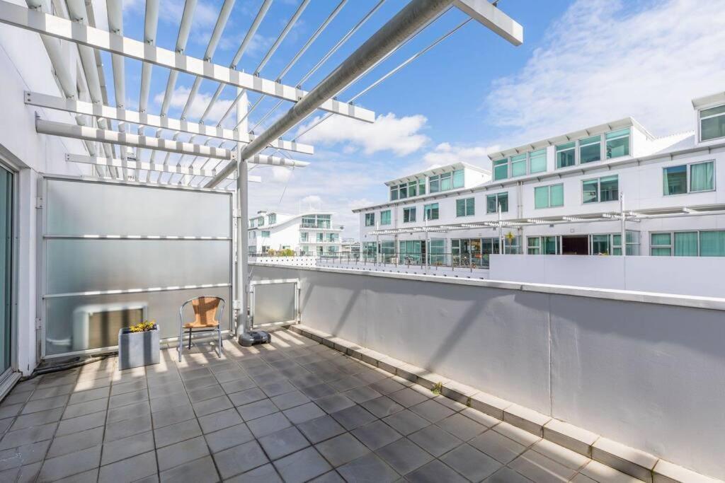 Seaview Waterfront Hotel Apt Auckland Esterno foto